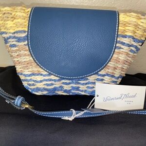 NWT straw shoulder bag